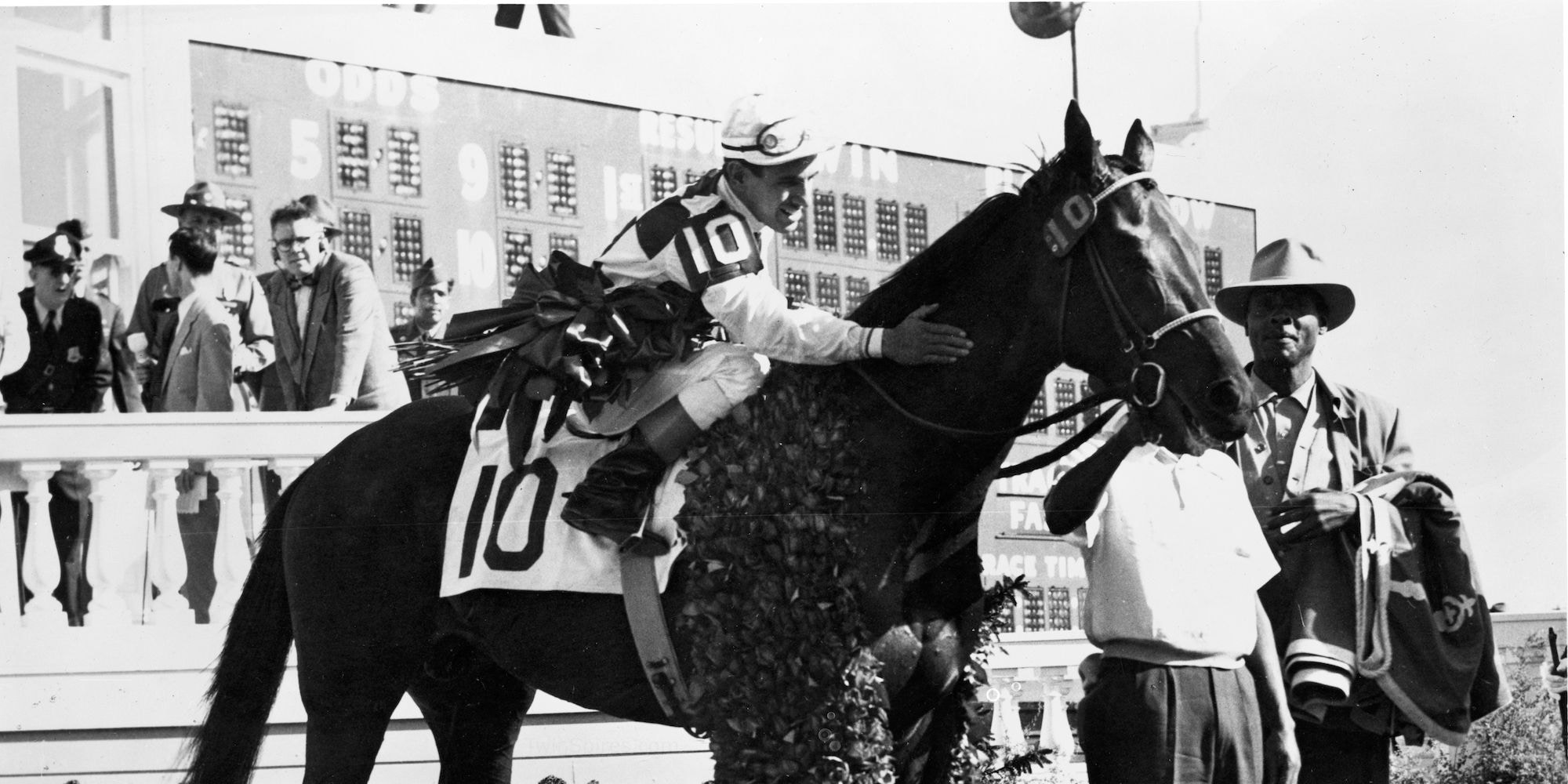 Dark Star wins the 1953 Kentucky Derby 