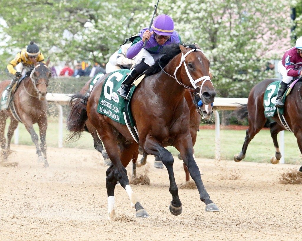 Magnum Moon (Coady Photo/Oaklawn Park)