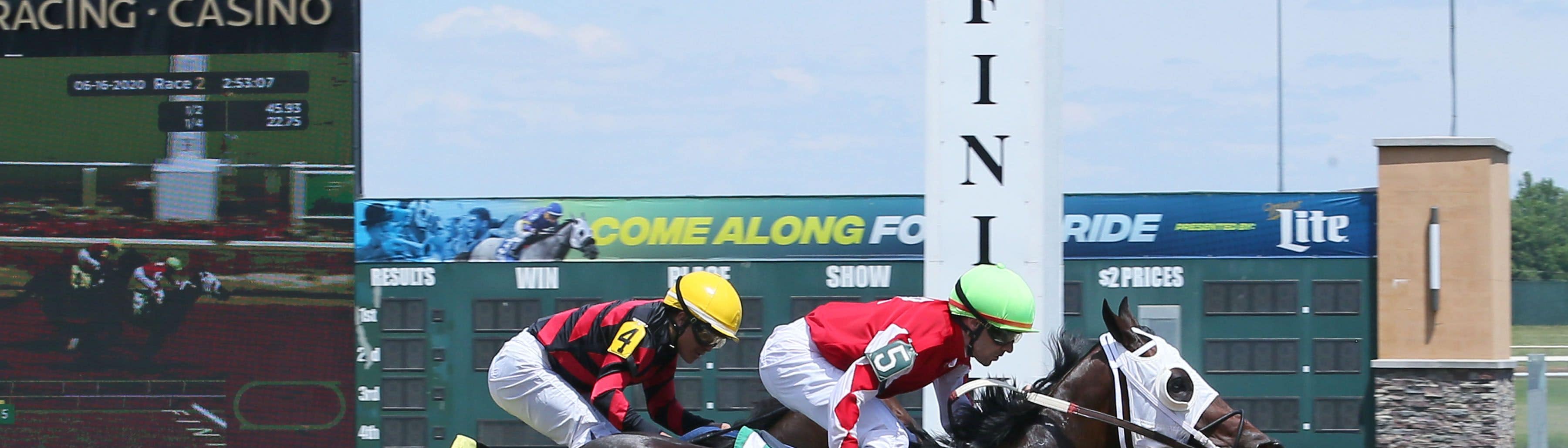 Racing at Horseshoe Indianapolis