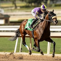 Beaza wins at Santa Anita. 