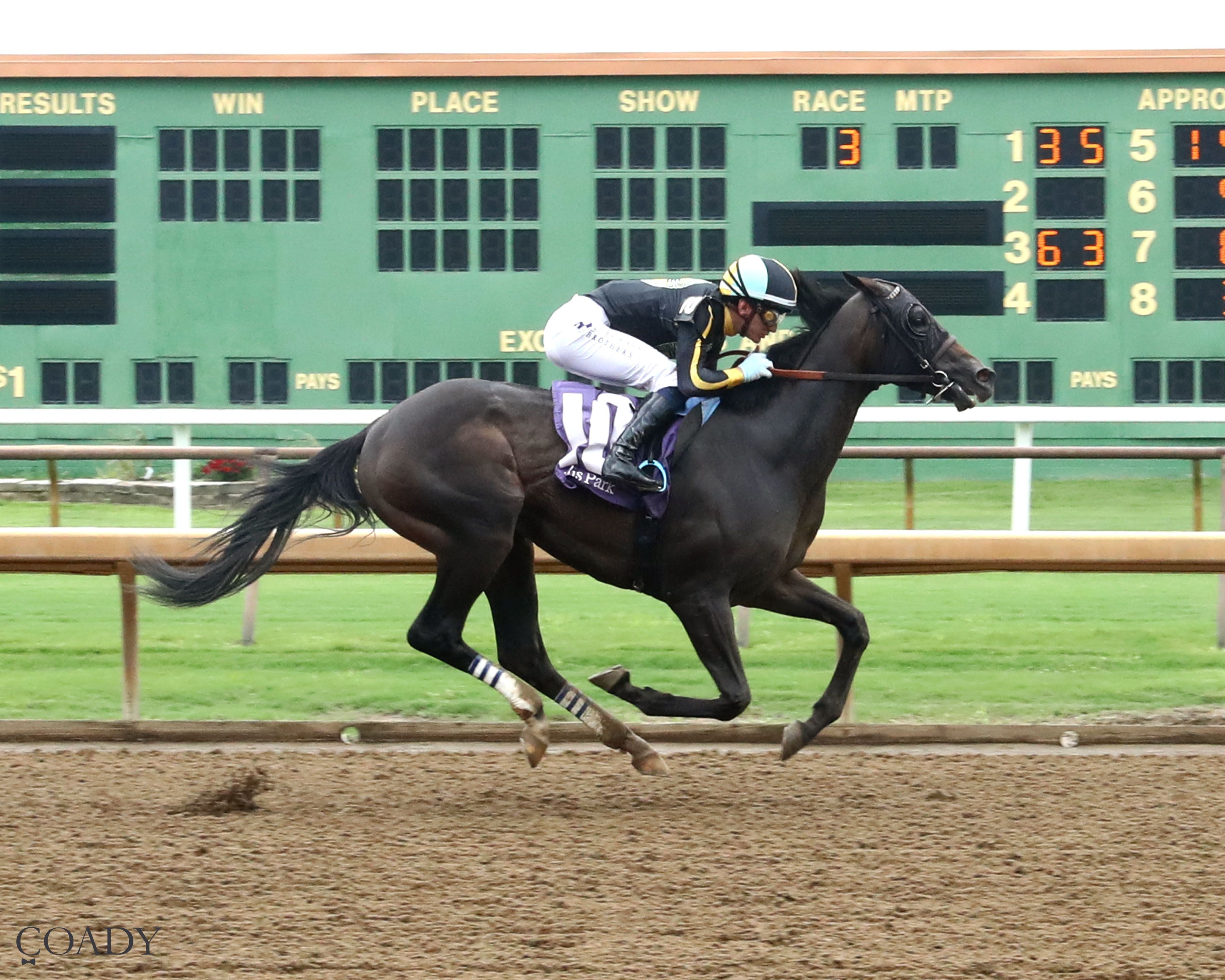 Clocker Special wins at Ellis Park. 