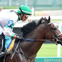 Coach Pope breaking his maiden at Churchill Downs.