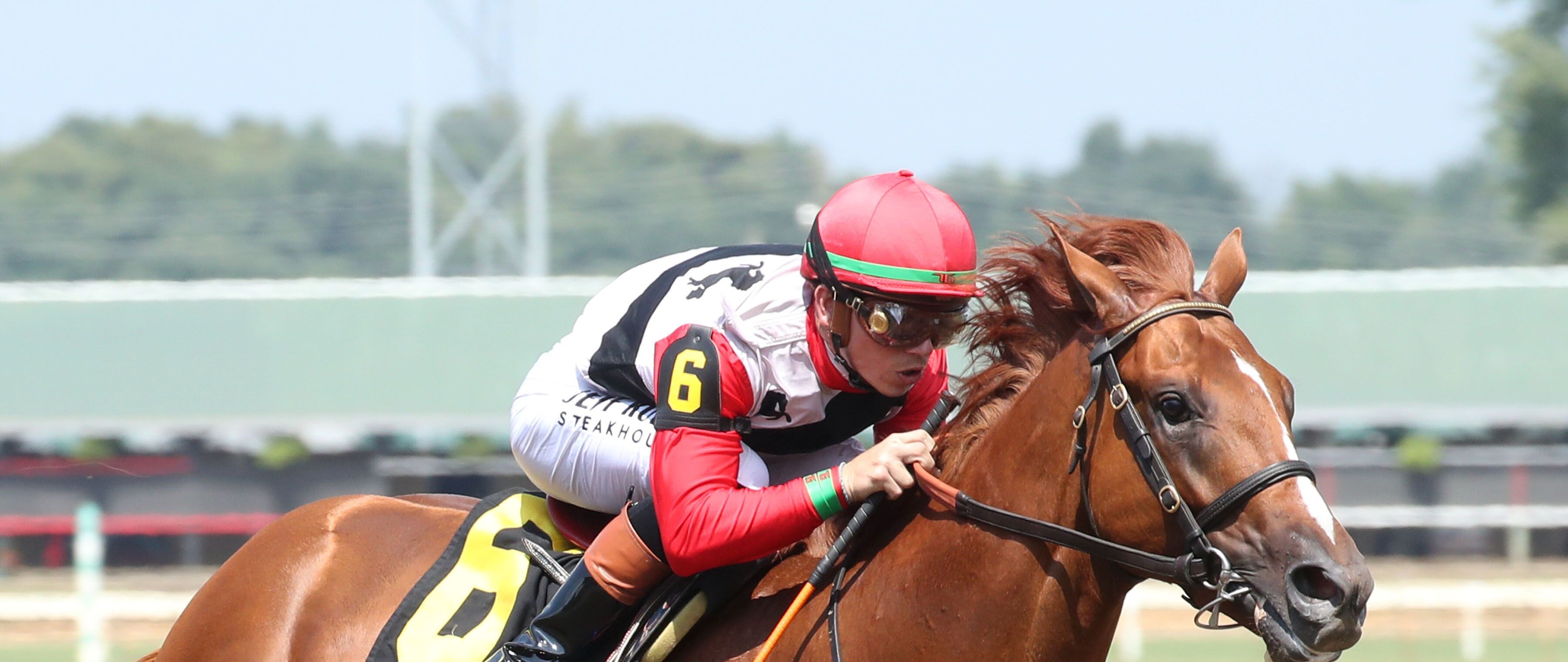 Comport wins the Ellis Park Juvenile at Ellis Park.