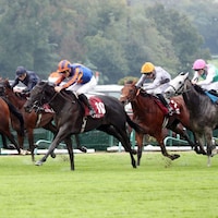Camille Pissarro (right) denies Rashabar in the Prix Jean-Luc Lagardere (Photo by Horsephotos.com)