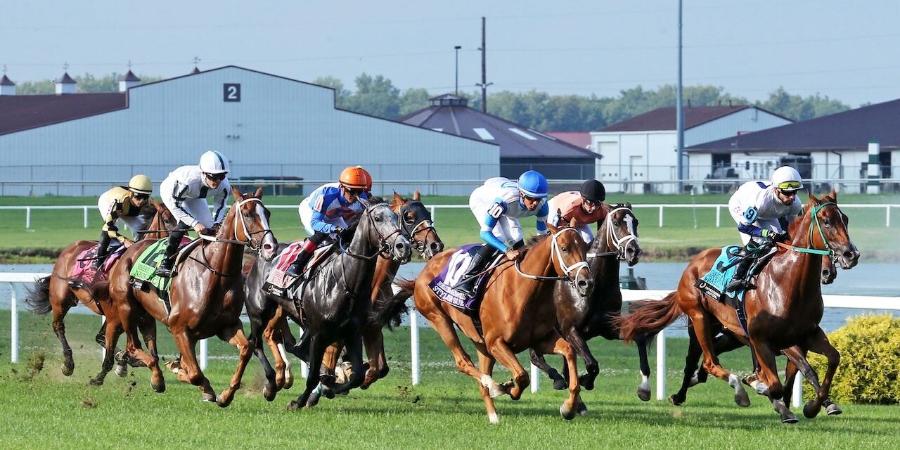 Charlene's Dream wins at Horseshoe Indianapolis.