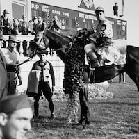 Count Fleet wins the 1943 Kentucky Derby (Courtesy of the Kentucky Derby/Churchill Downs)