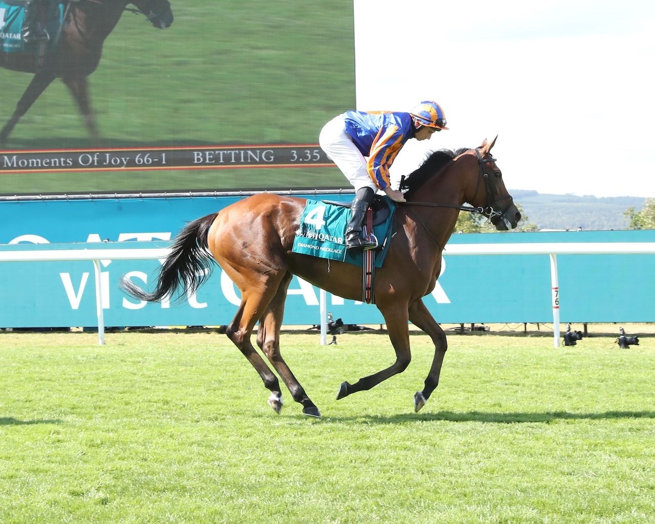 Diamond Necklace wins the Qatar Nassau Stakes at Goodwood Racecourse.