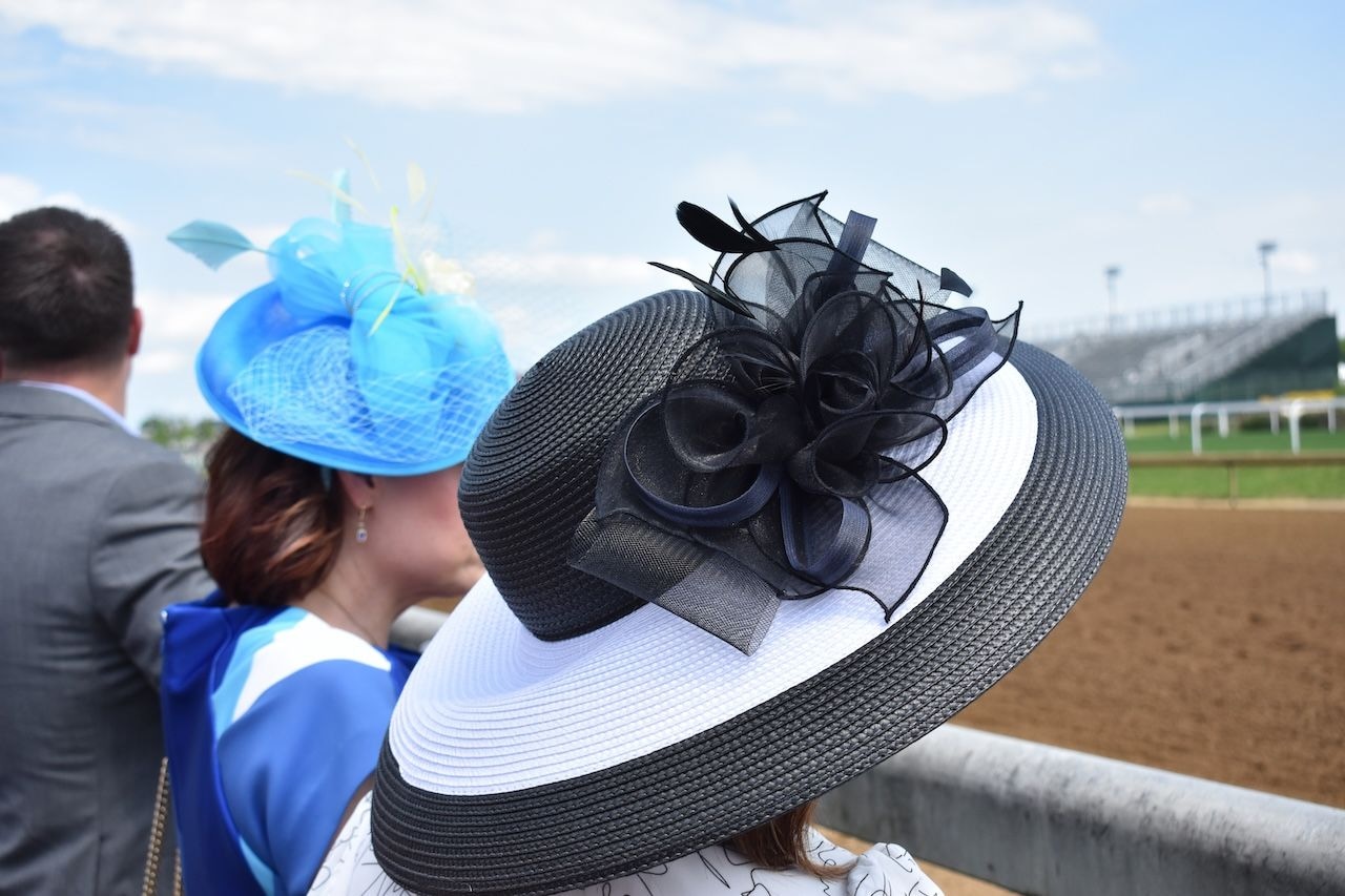 Hat worn on Thurby. 