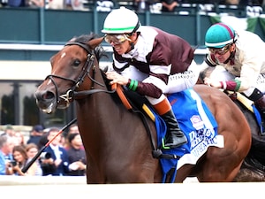 Emphatic went wire to wire in the Alcibiades (G1)