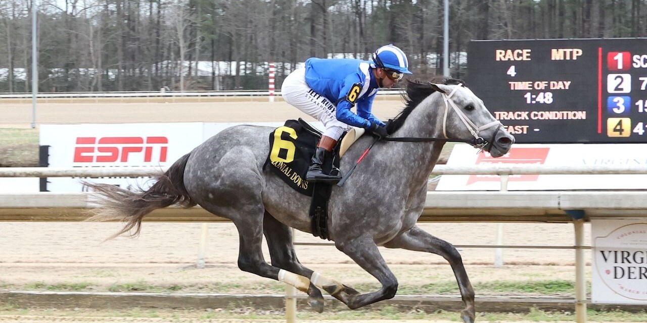 Ezum breaking his maiden at Colonial Downs.