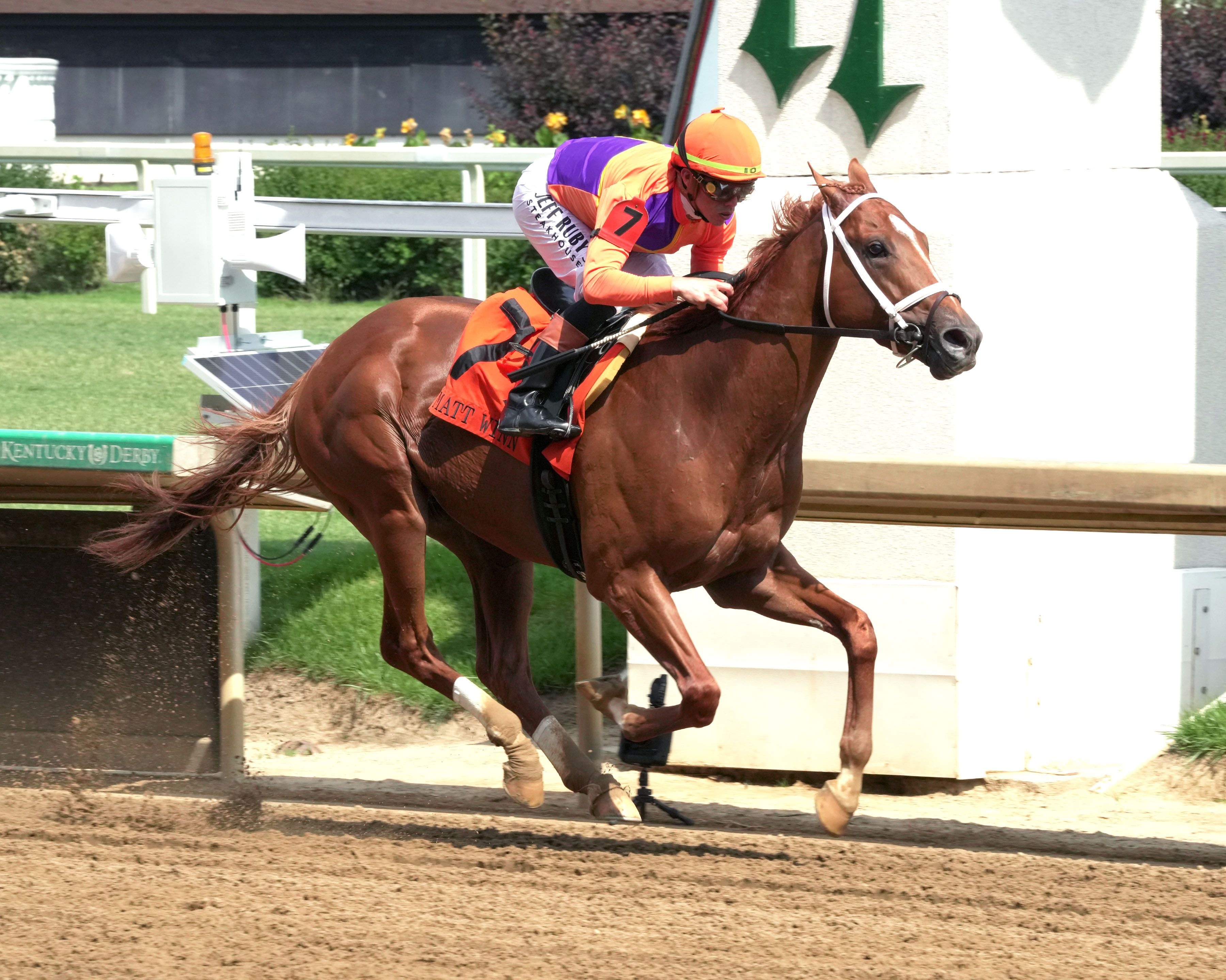 Further Ado rolled as the odds-on favorite in the Matt Winn (G3)