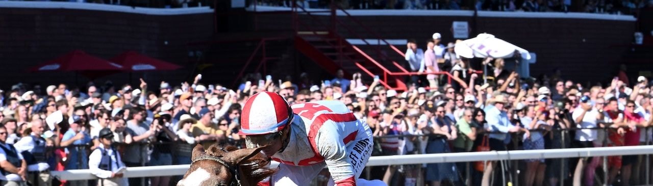 Fully Subscribed wins the Personal Ensign at Saratoga.
