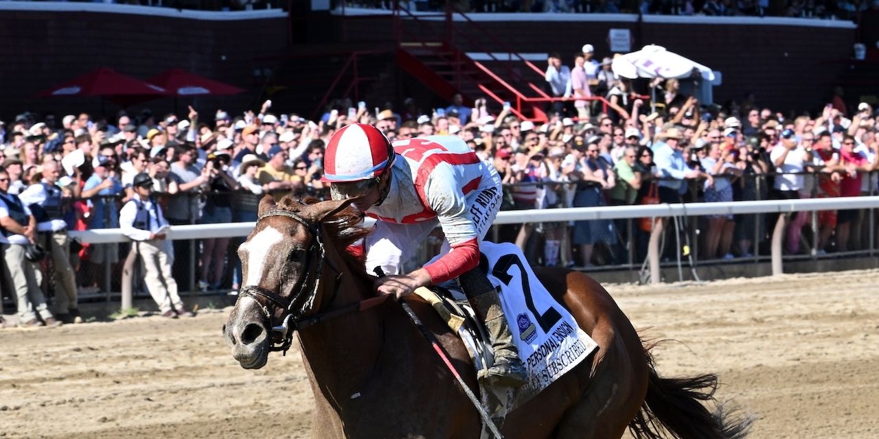 Fully Subscribed wins the Personal Ensign at Saratoga.
