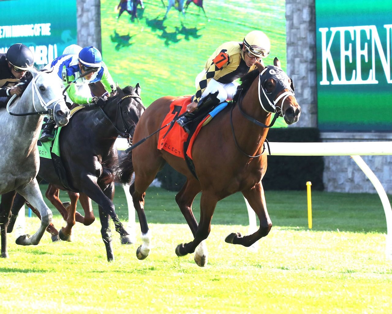 Governor Sam wins the Indian Summer at Keeneland.