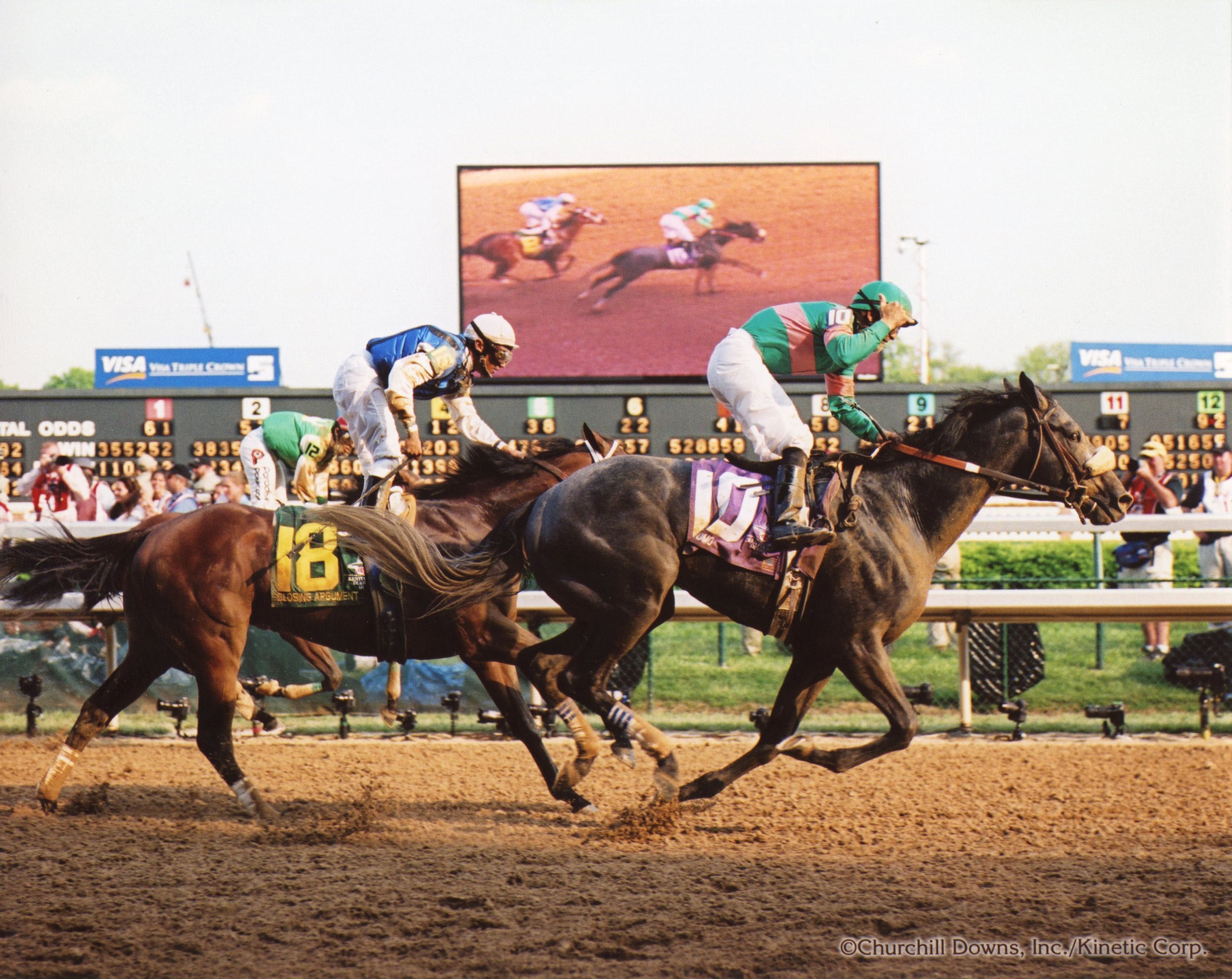 Giacomo wins the 2005 Kentucky Derby