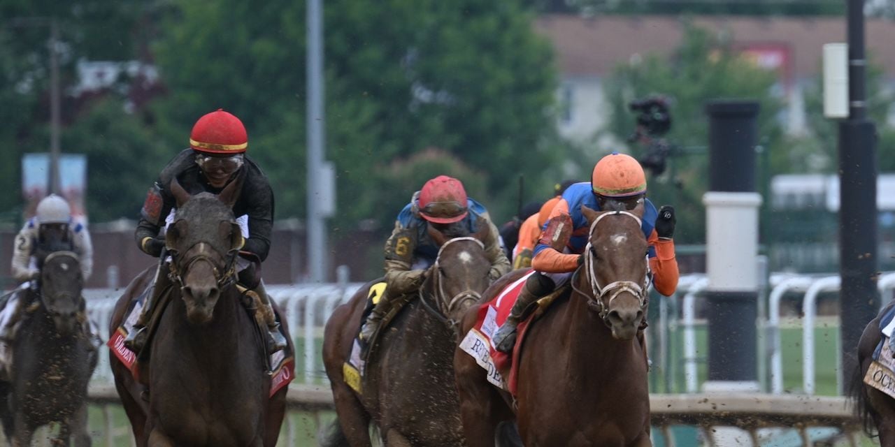 Golden Tempo win the 2026 Kentucky Derby at Churchill Downs. 