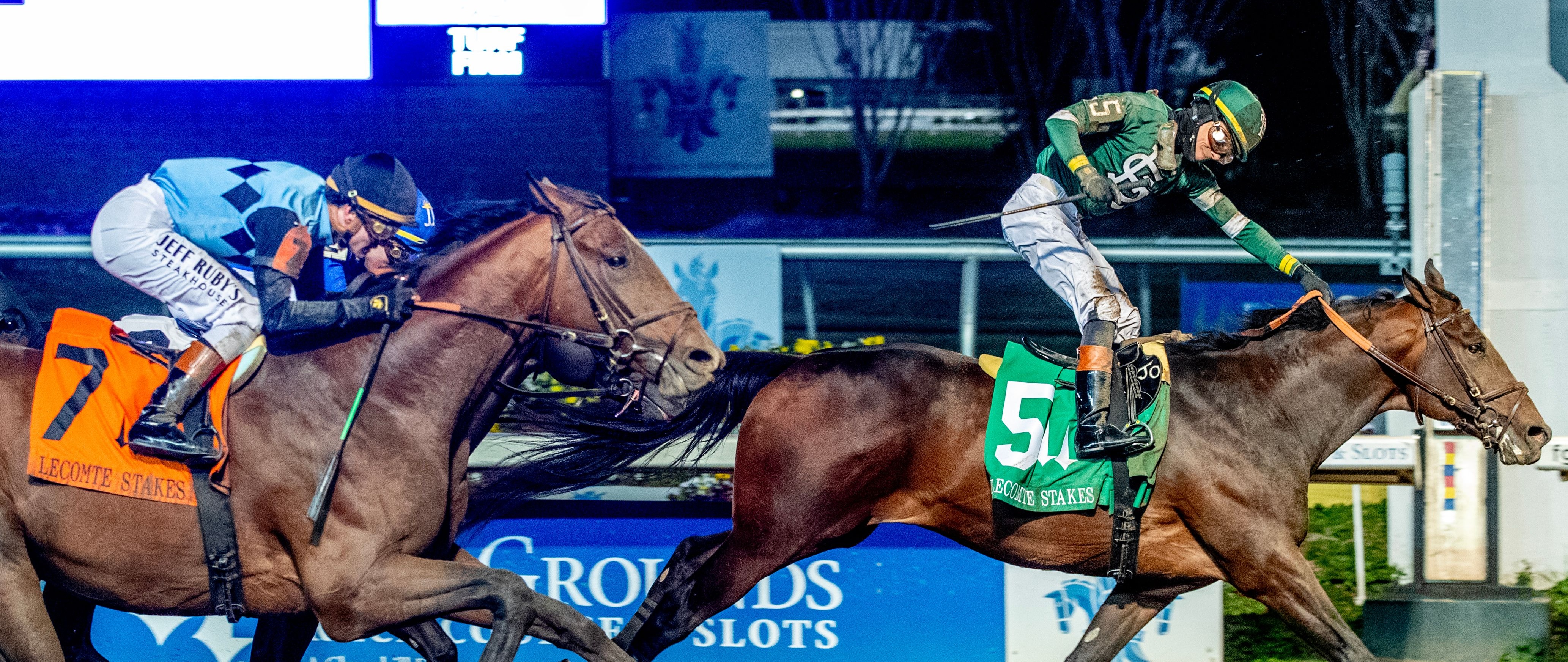 Golden Tempo wins the Lecomte at Fair Grounds.