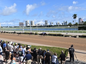 Racing at Gulfstream Park