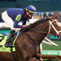 Heavenly Sunday wins the Mrs. Revere S. 2023 (Photo by Coady Media/Jetta Vaughns/Churchill Downs)