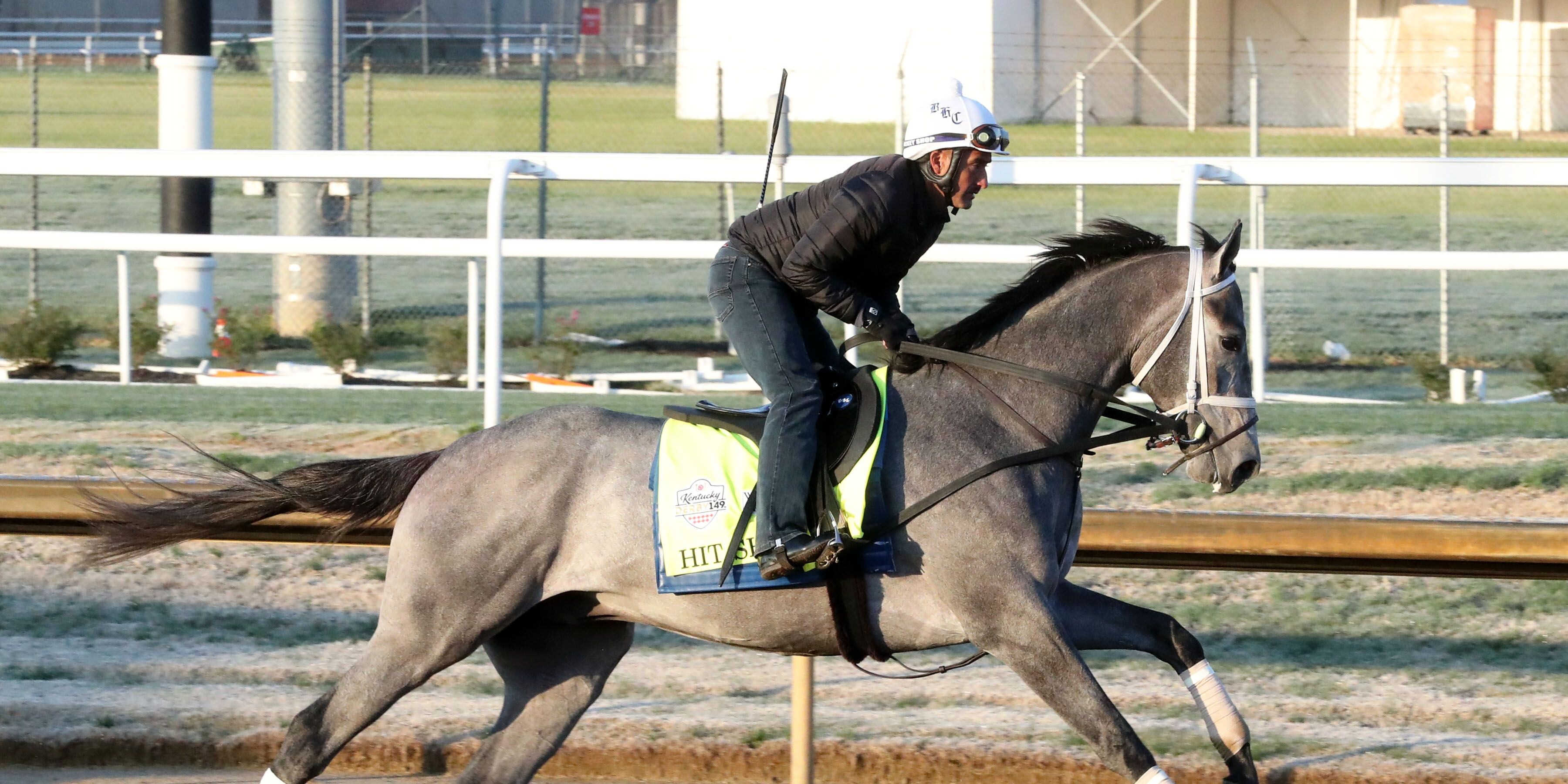 Hit Show trains at Churchill Downs 2023
