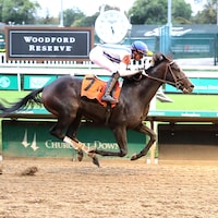 Incredibolt winning the Street Sense (G3) at Churchill Downs