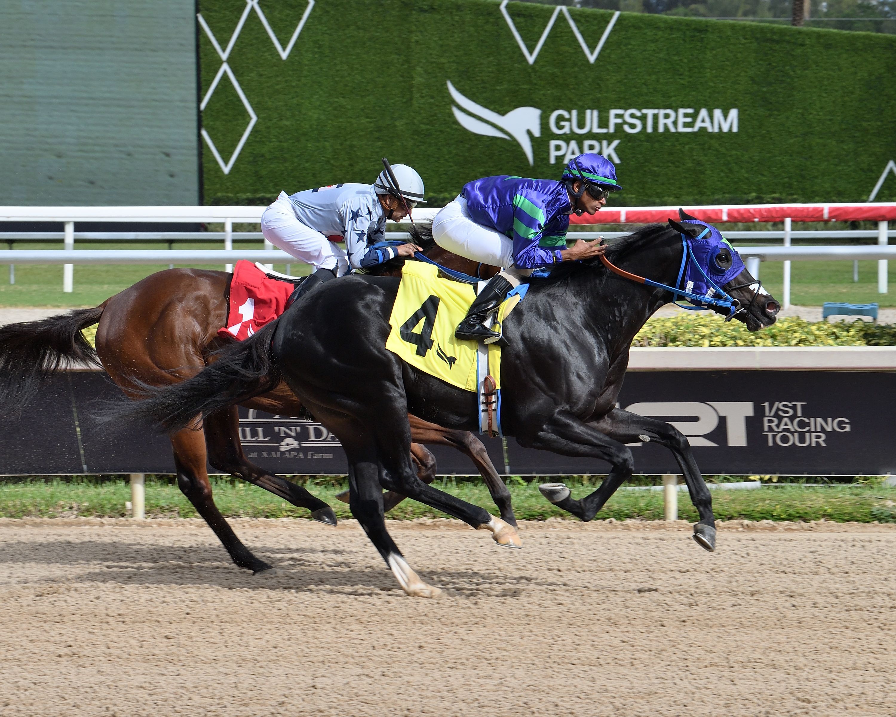Indecisiveness wins at Gulfstream.