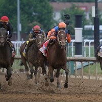 Kentucky Derby 152 Finish (Photo by Horsephotos.com)