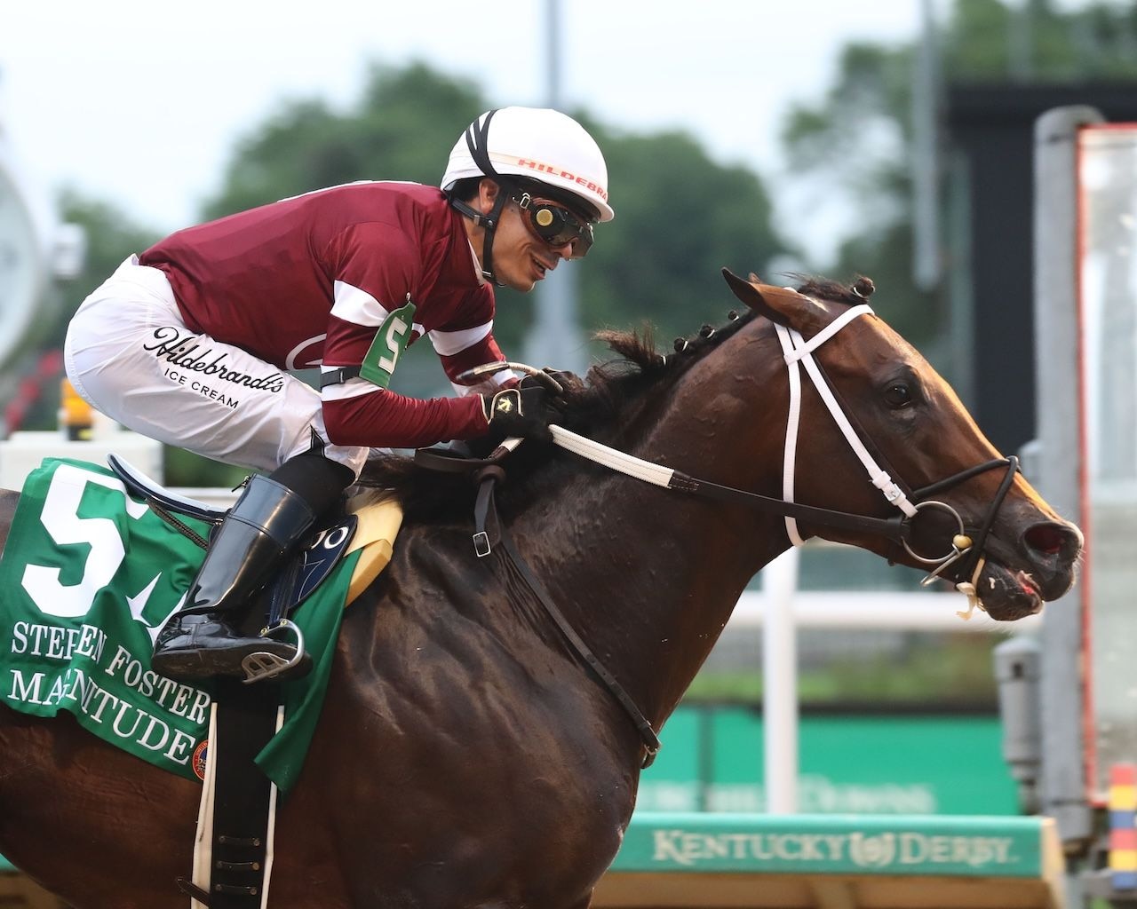 Magnitude wins the Stephen Foster Stakes (G1) at Churchill Downs.