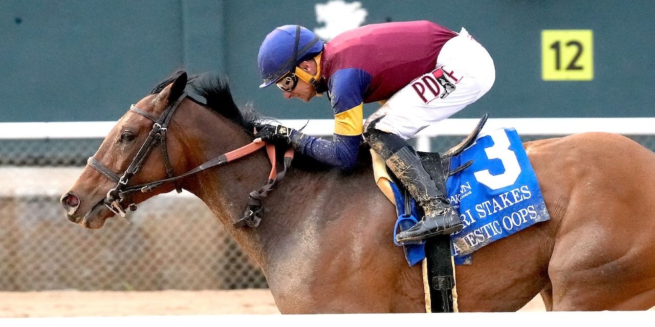 Majestic Oops wins the Azeri Stakes at Oaklawn Park.