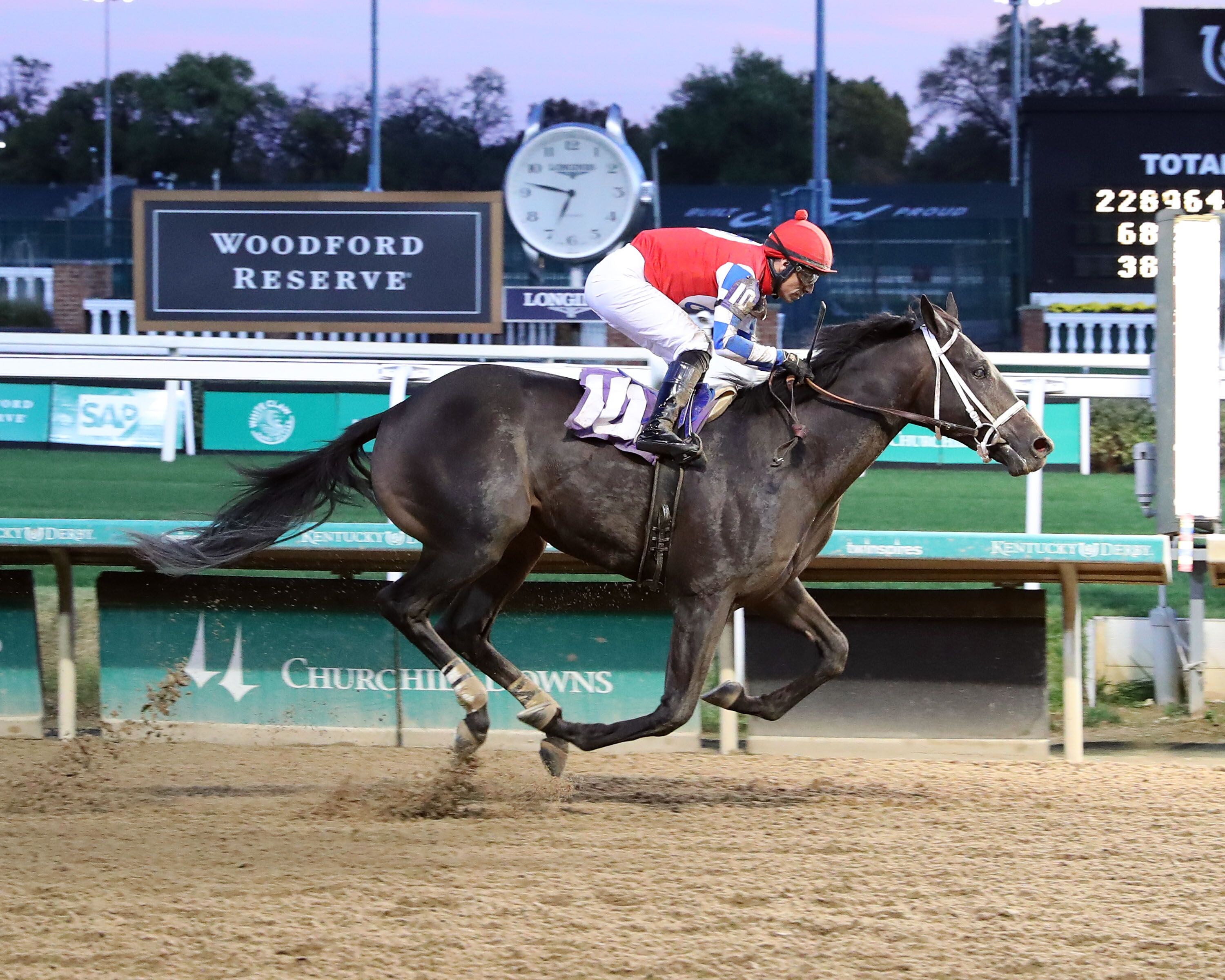 McAfee, a half-brother to Thorpedo Anna, scores on debut at Churchill Downs