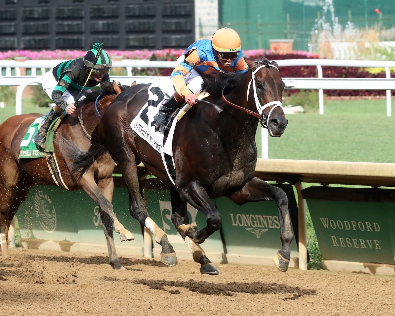 Mindframe wins the Stephen Foster Stakes at Churchill Downs.