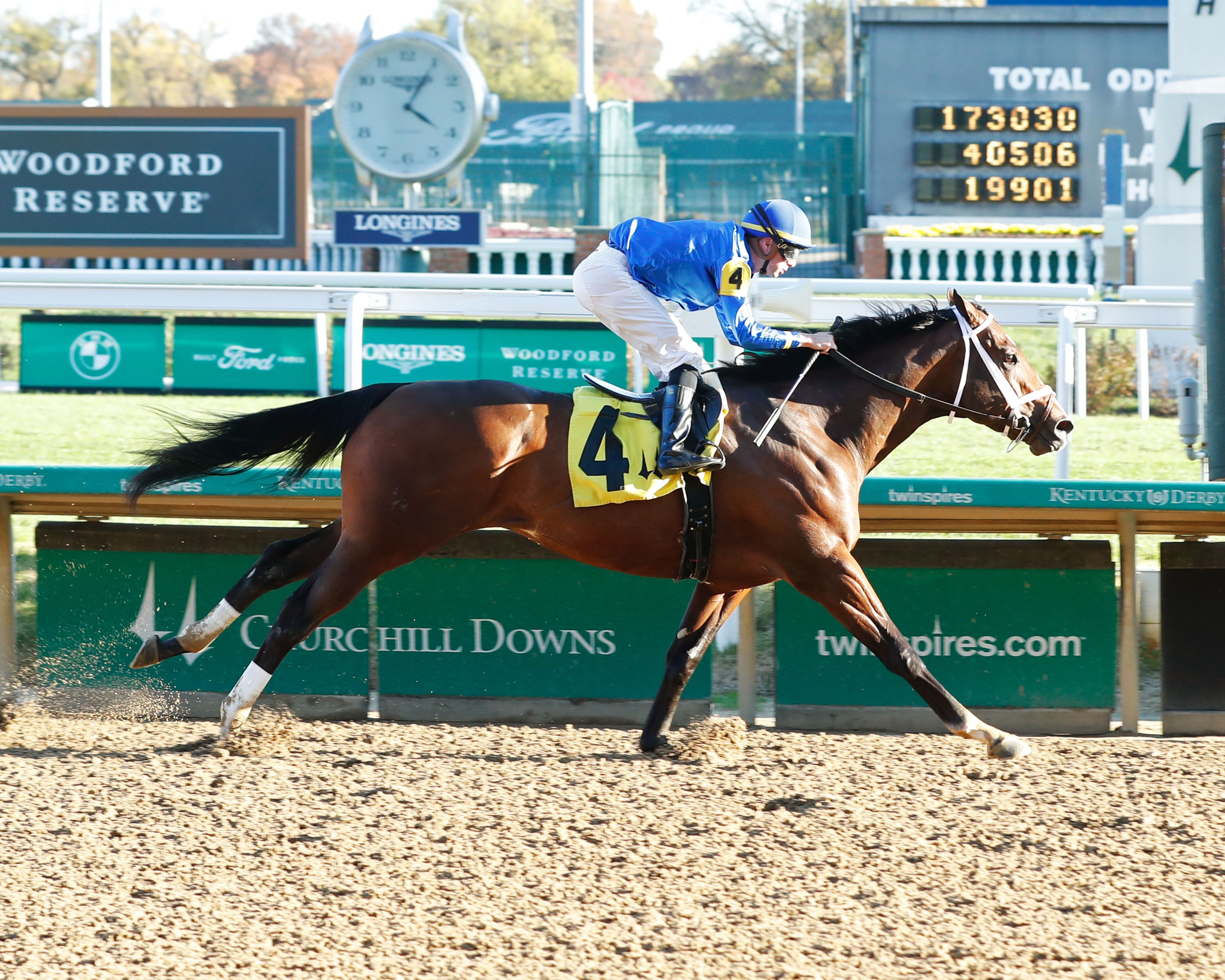 Nash breaking his maiden at Churchill Downs (Photo by Coady Photography)