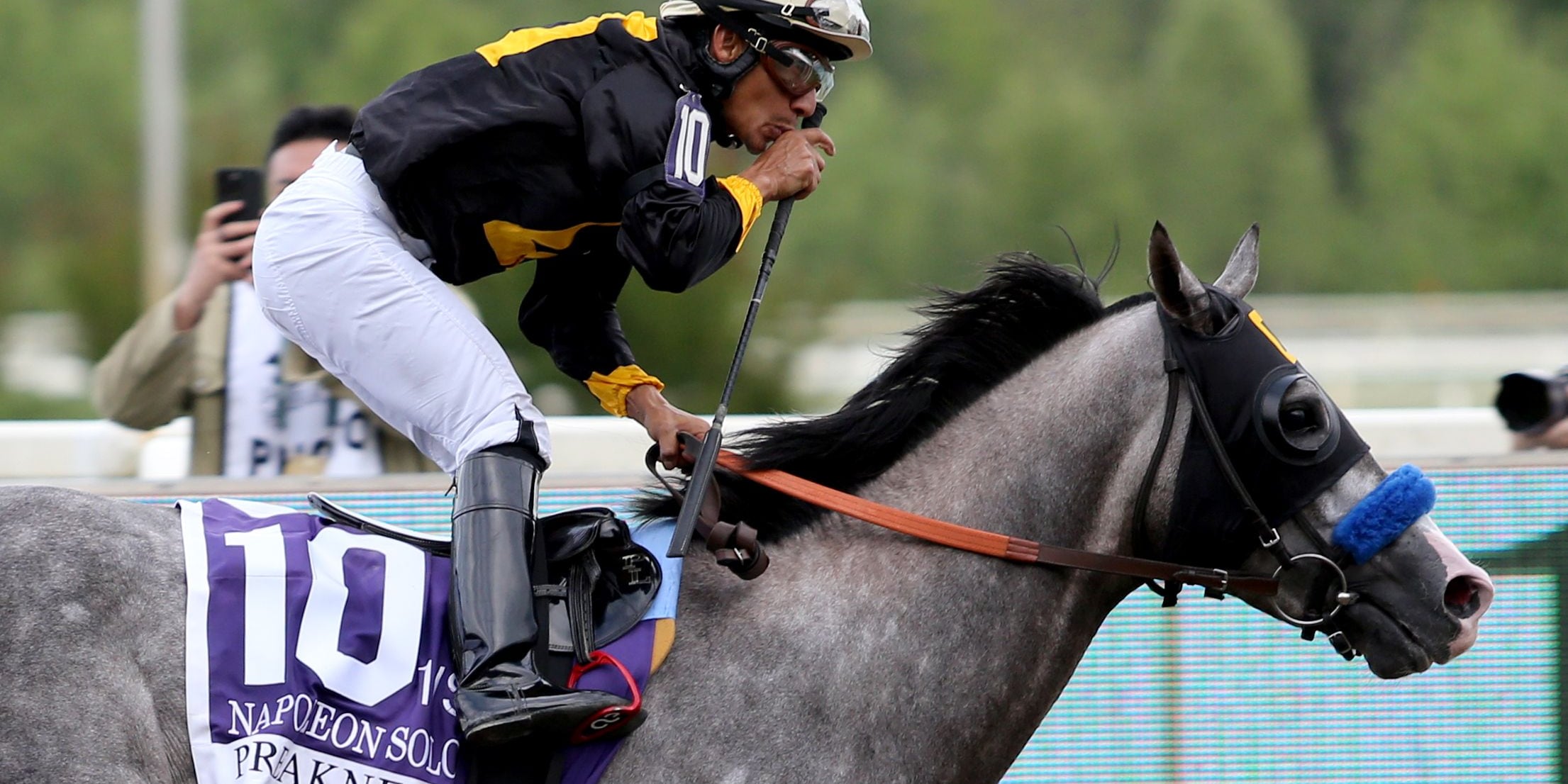 Napoleon Solo winning the Preakness (G1) at Laurel Park