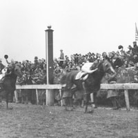 Omaha wins the 1935 Kentucky Derby. (Photo courtesy of the Kentucky Derby/Churchill Downs)