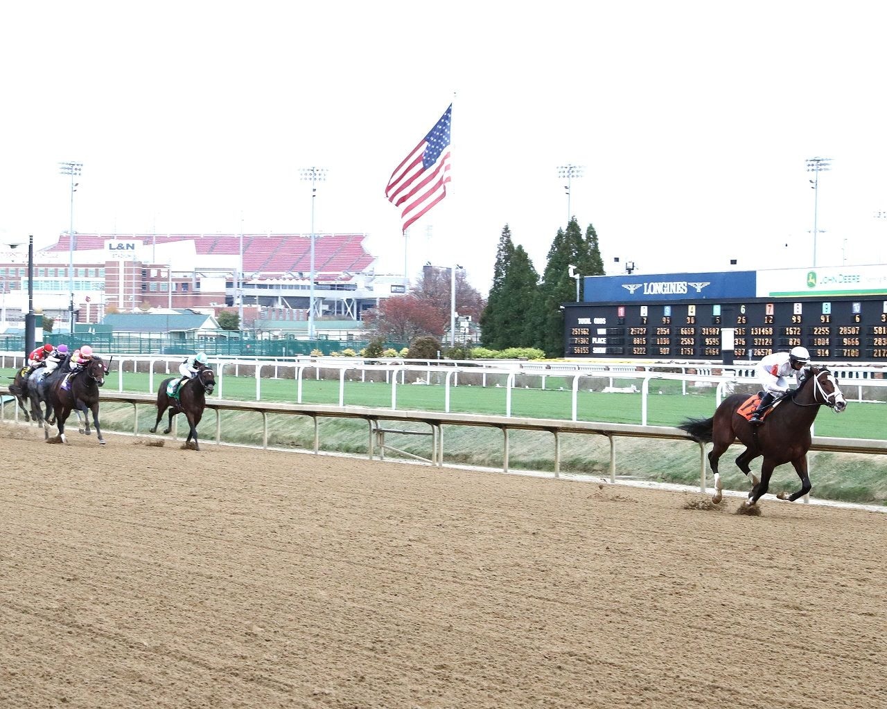Patch Adams breaking his maiden at Churchill Downs (Photo by Coady Media)