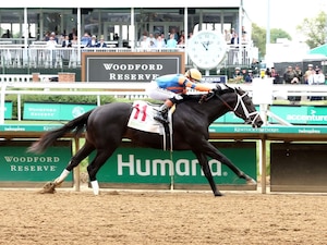 Powershift wins at Churchill Downs.