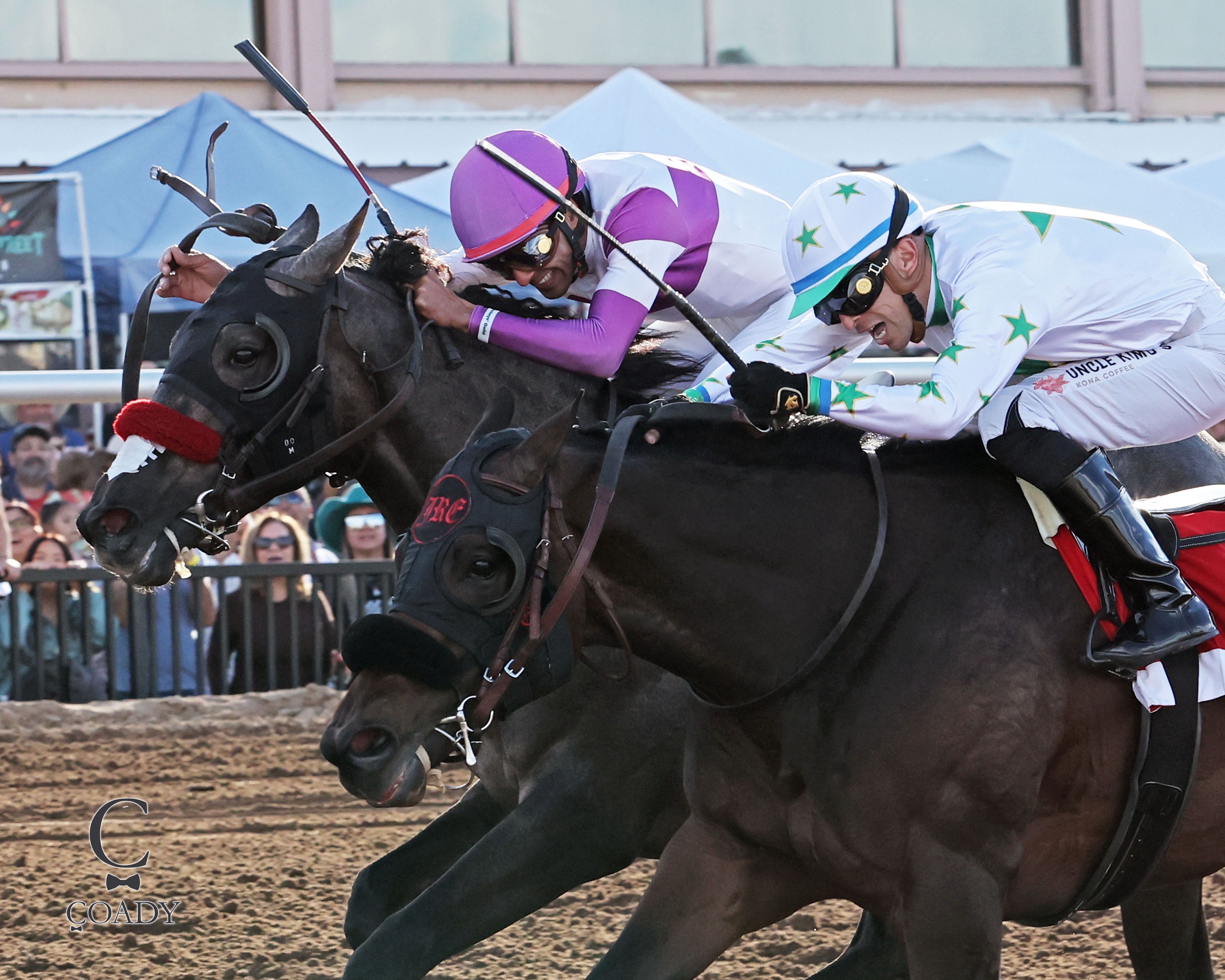 Pavlovian (outside) catches Express Kid in a thrilling Sunland Park Derby at Sunland Park