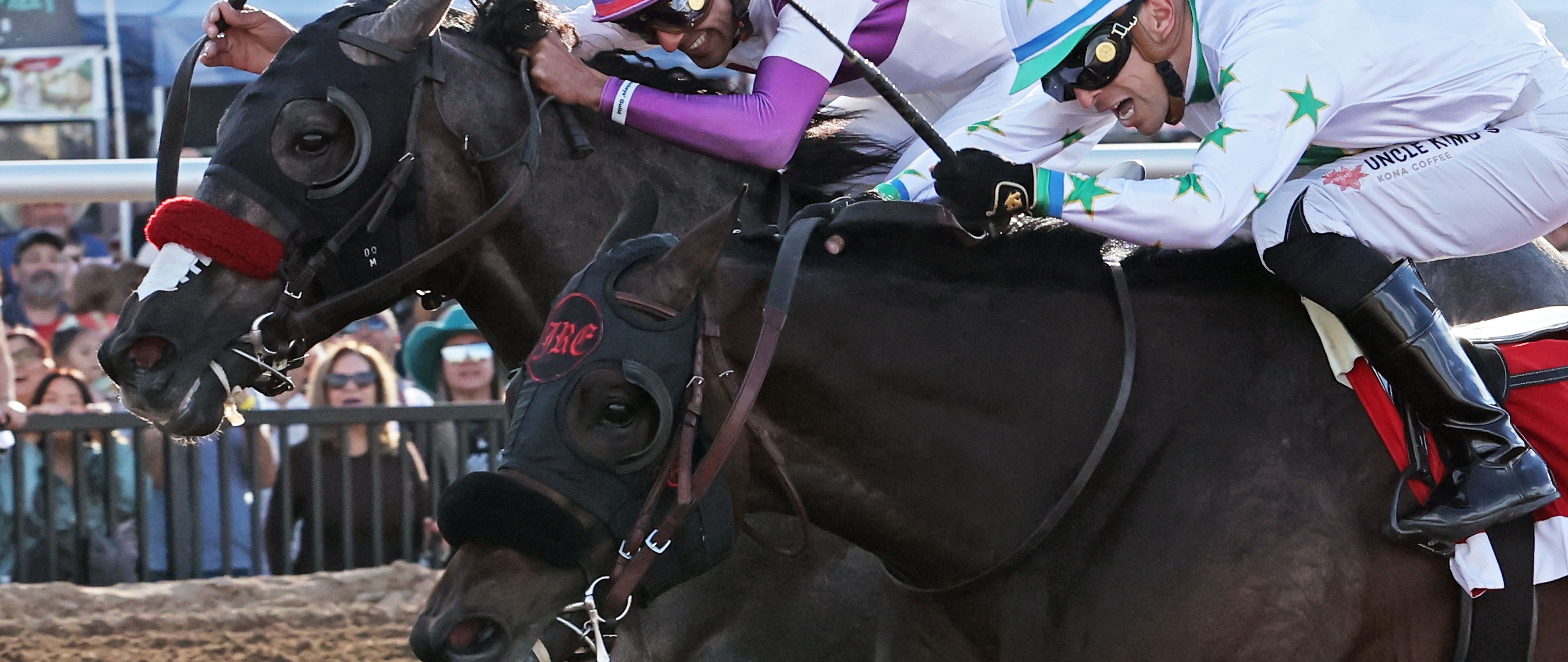 Pavlovian (outside) catches Express Kid in a thrilling Sunland Park Derby at Sunland Park