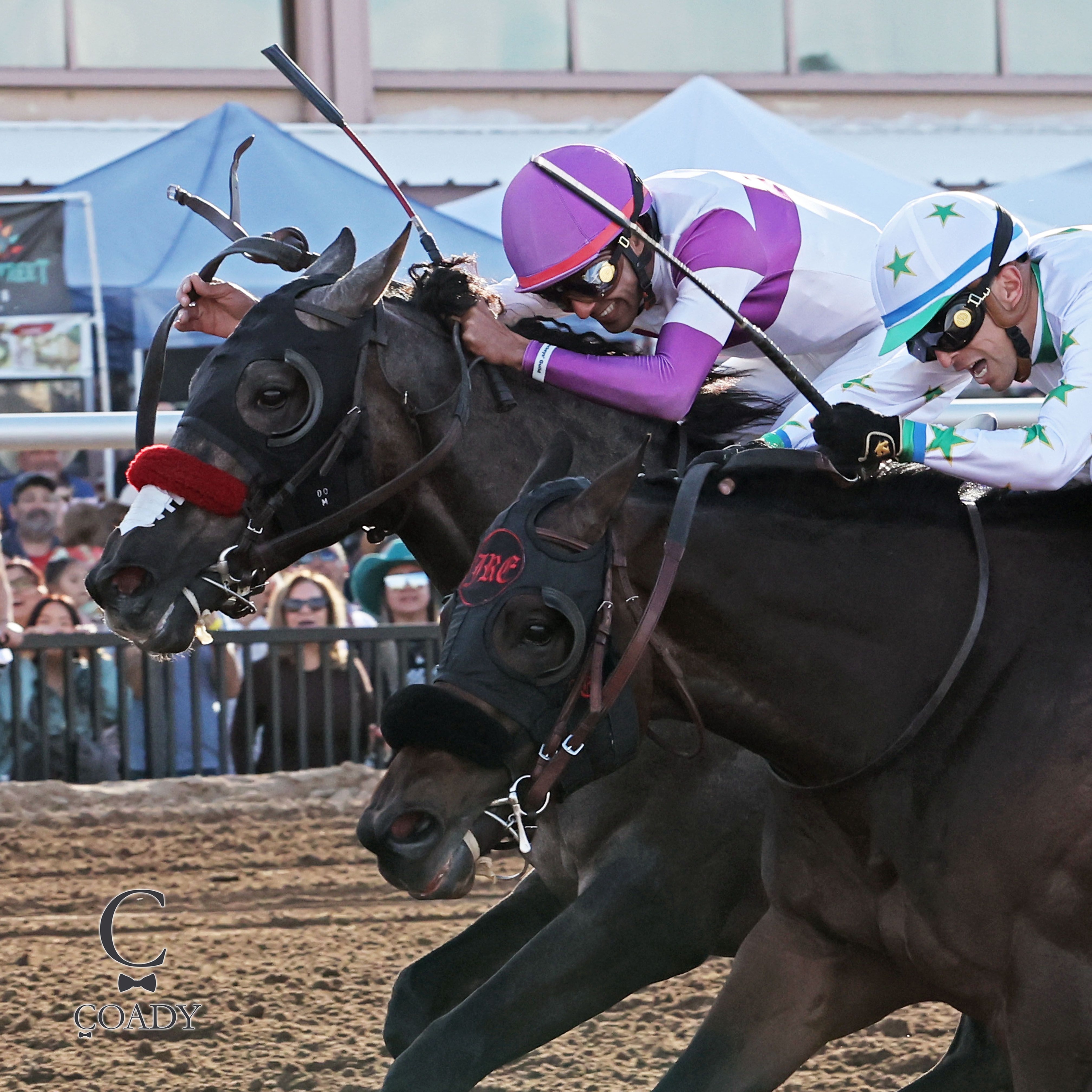 Pavlovian (outside) catches Express Kid in a thrilling Sunland Park Derby at Sunland Park