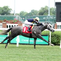 Siyouincanada winning his debut at Churchill Downs.