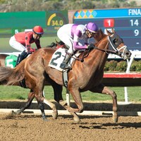 Smoovin Saturday winning his debut at Del Mar