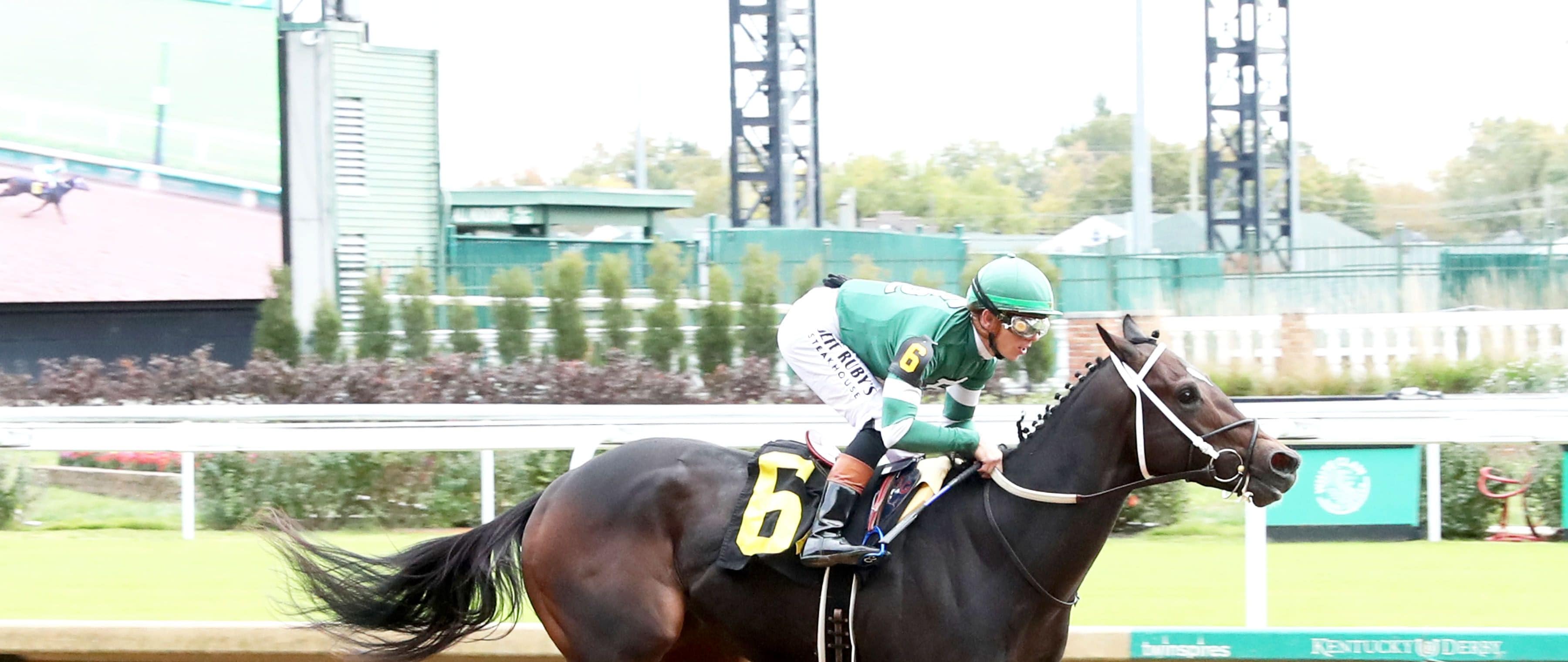 Soldier N Diplomat wins at Churchill Downs.
