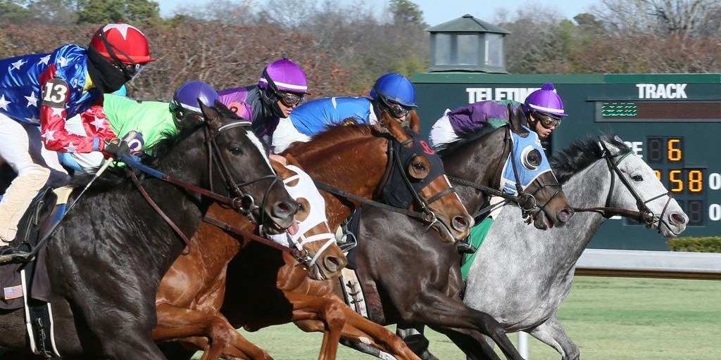 Horse racing at Oaklawn Park