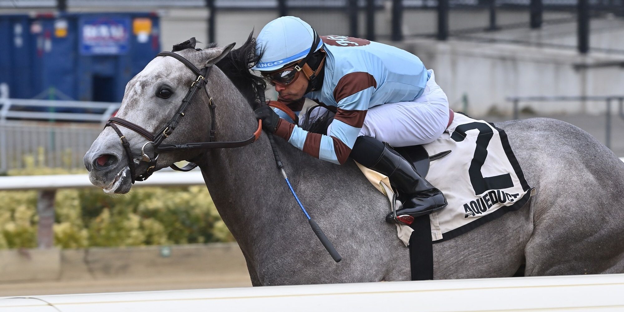 Schoolyardsuperman breaking his maiden at Aqueduct