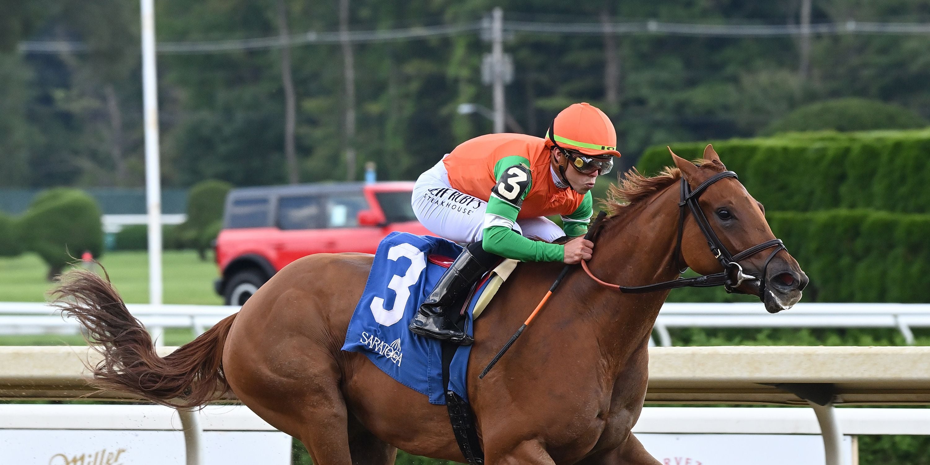 Senza Parole was sensational in her career debut at Saratoga