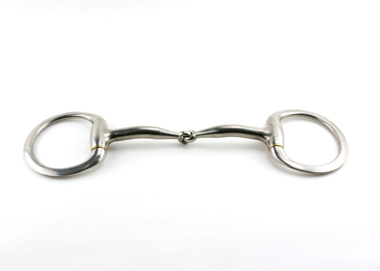 A basic snaffle bit