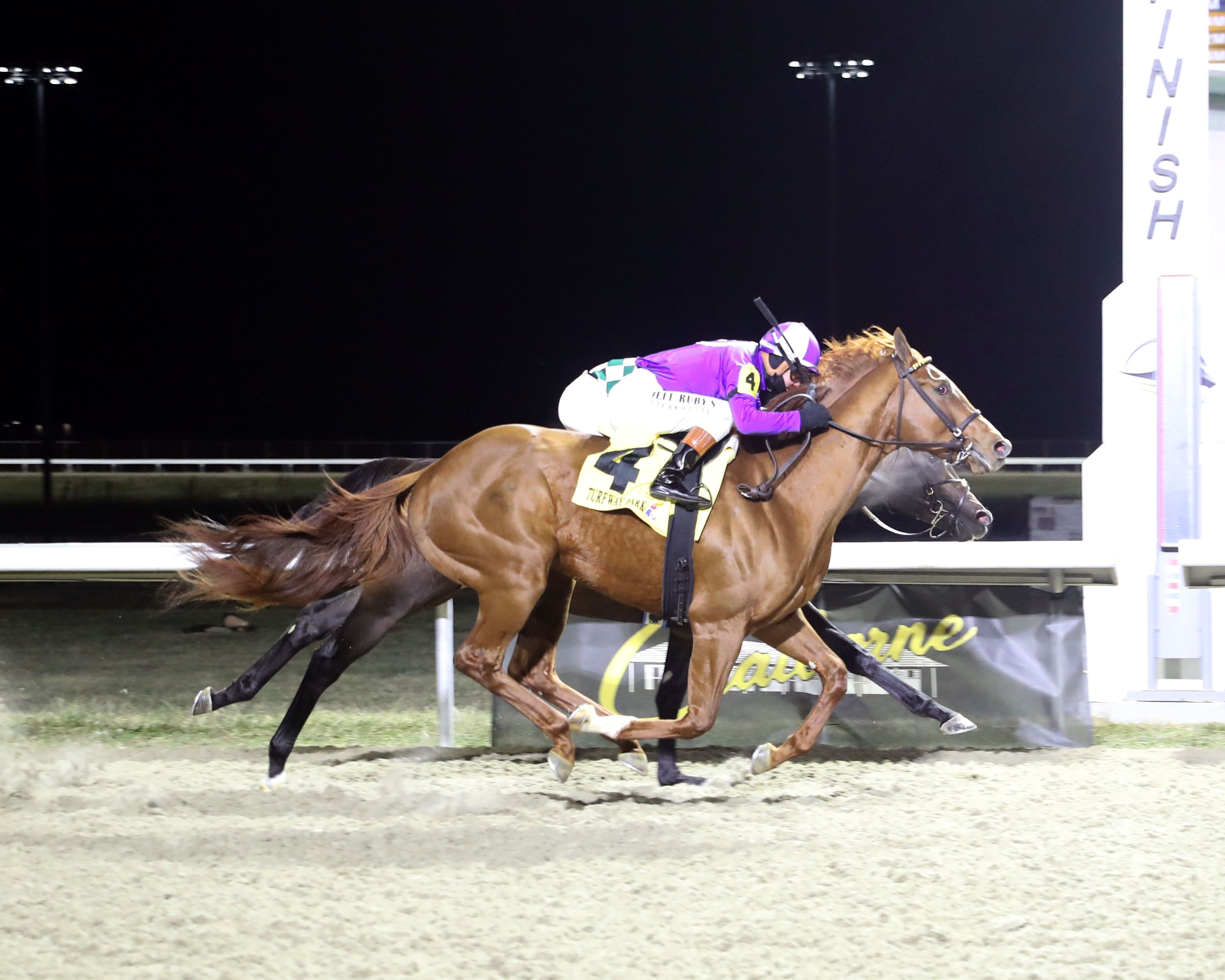 Thailand breaking his maiden at Turfway Park