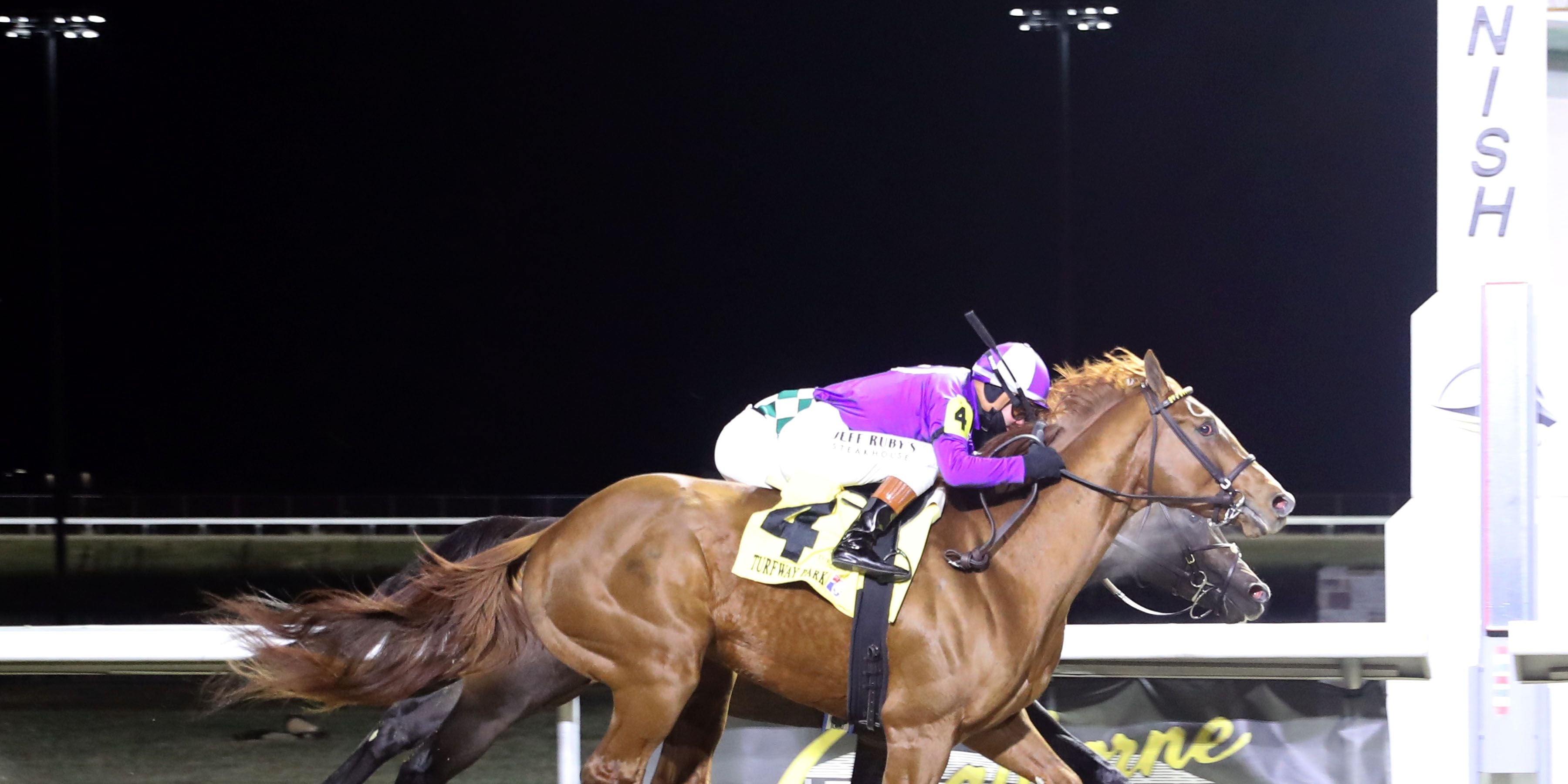 Thailand breaking his maiden at Turfway Park