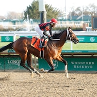 Track Phantom wins at Churchill Downs