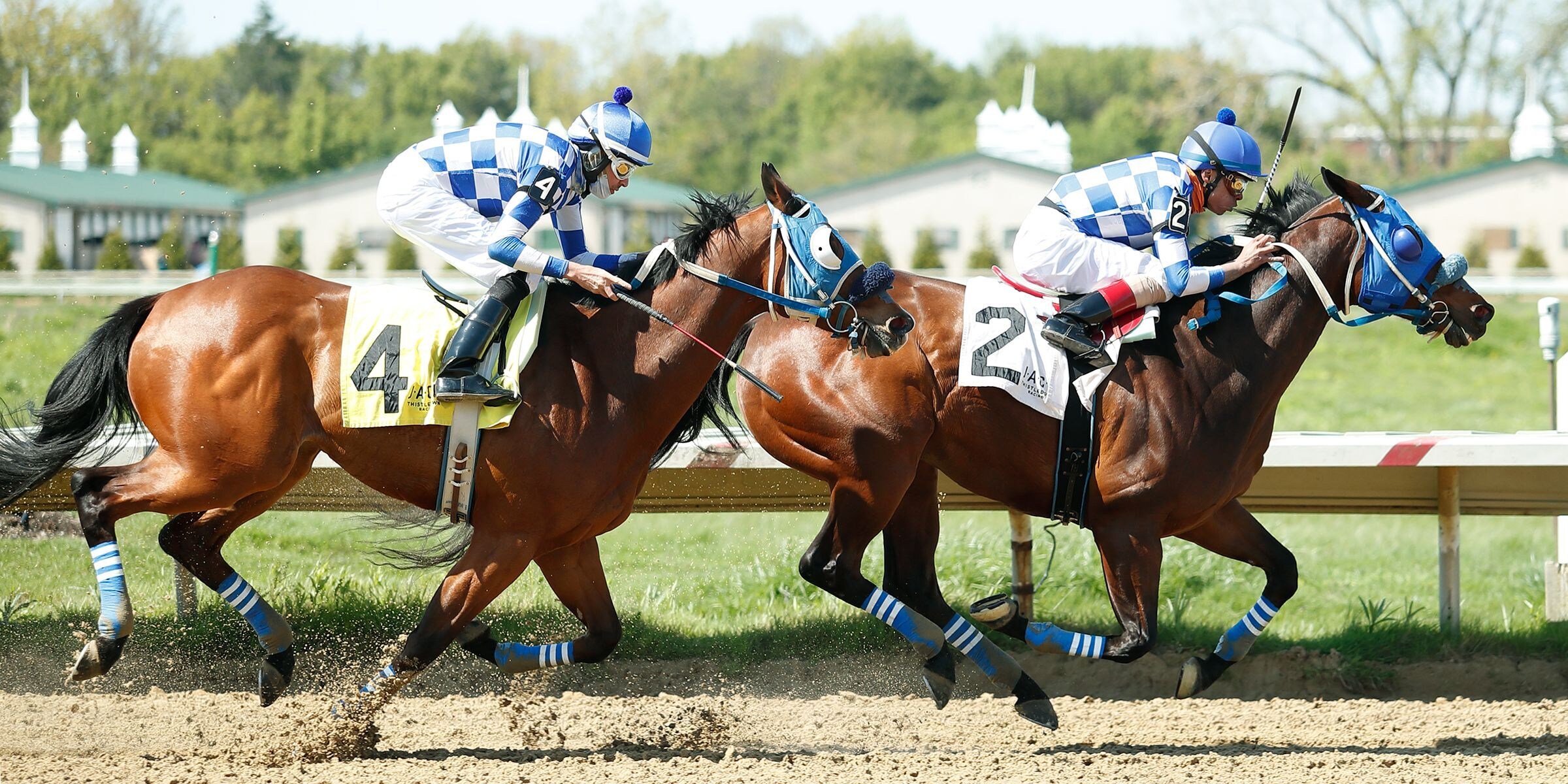Racing at Thistledown.